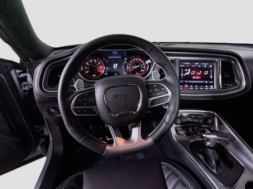 Used 2021 Dodge Challenger SRT Hellcat RWD image 11