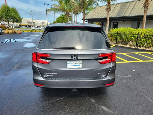 Used 2023 Honda Odyssey Touring image 7