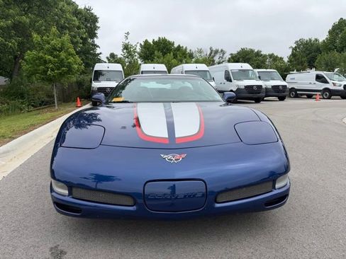 Used 2004 Chevrolet Corvette Z06 w/ Z06 Preferred Equipment Group RWD image 2