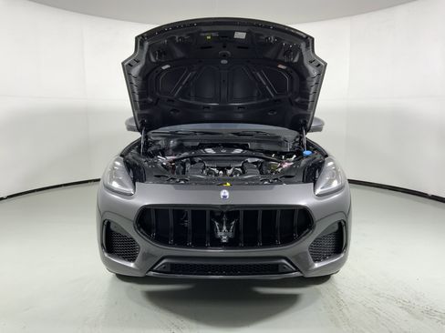 New 2026 Maserati Grecale Modena image 6