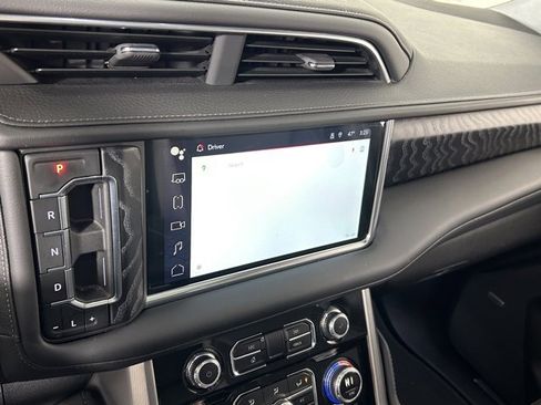 Used 2024 GMC Yukon Denali image 18
