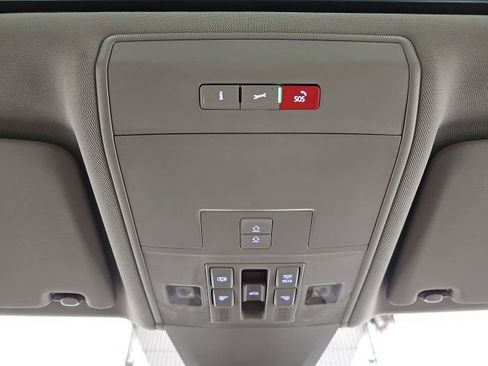 Used 2023 Volkswagen Atlas SEL Premium AWD/4WD image 27