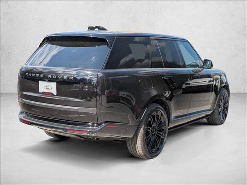 New 2026 Land Rover Range Rover SE AWD/4WD image 2