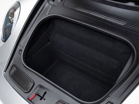 Used 2024 Porsche 911 GT3 RWD image 36