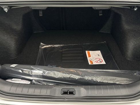 Used 2024 Nissan Altima 2.5 S image 12