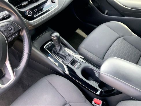 Used 2022 Toyota Corolla SE FWD image 16