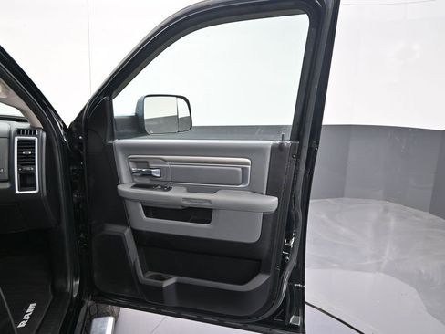 Used 2016 RAM 2500 Big Horn AWD/4WD image 36