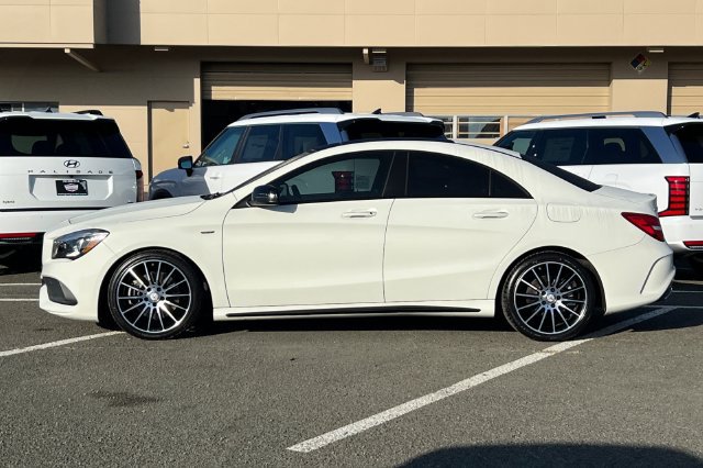 Used 2018 Mercedes-Benz CLA 250 image 9
