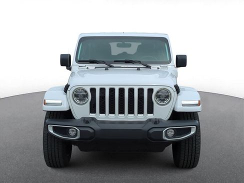Used 2021 Jeep Wrangler Unlimited Sahara w/ Cold Weather Group AWD/4WD image 3