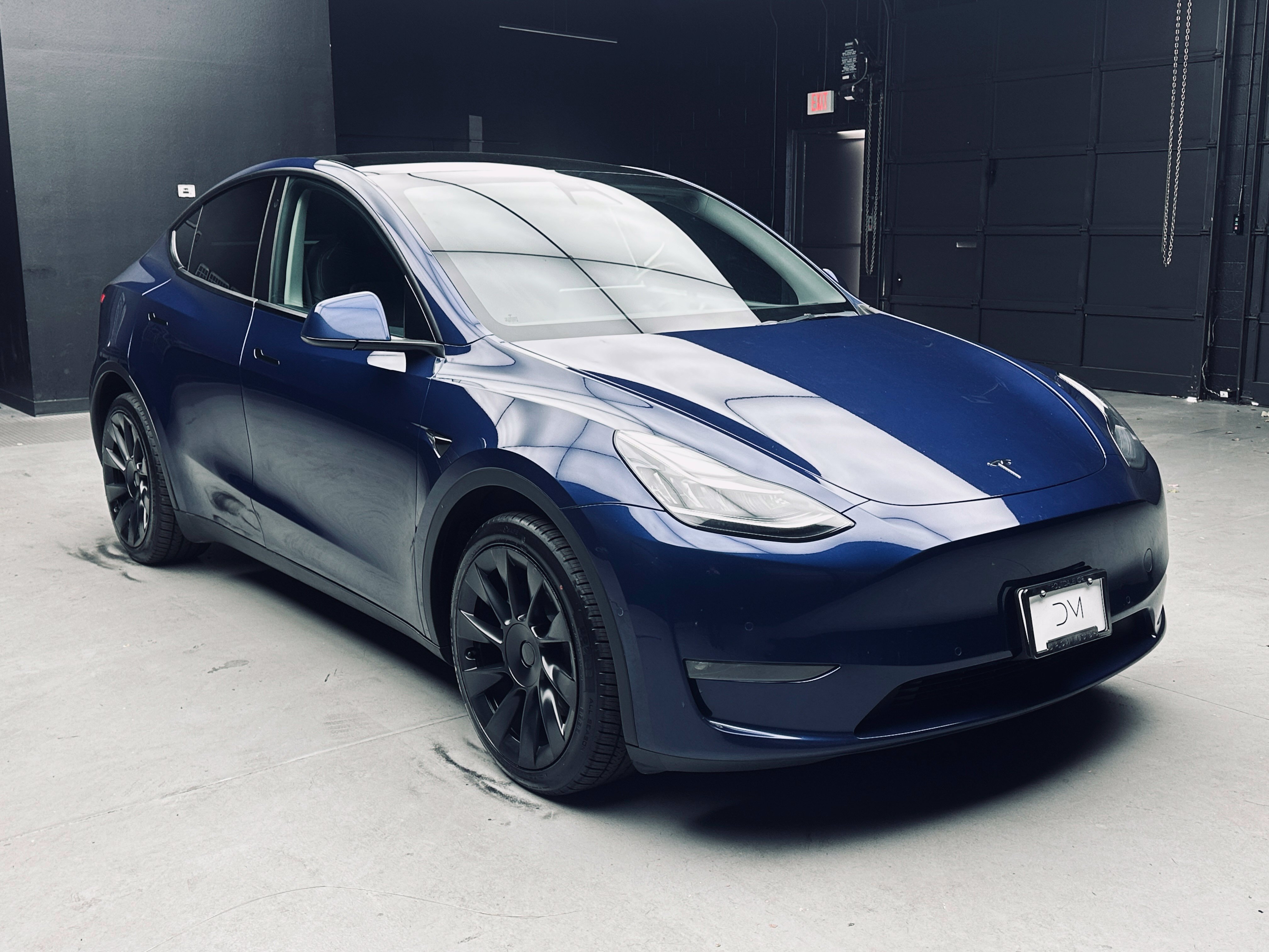 Used 2022 Tesla Model Y Long Range AWD/4WD image 9