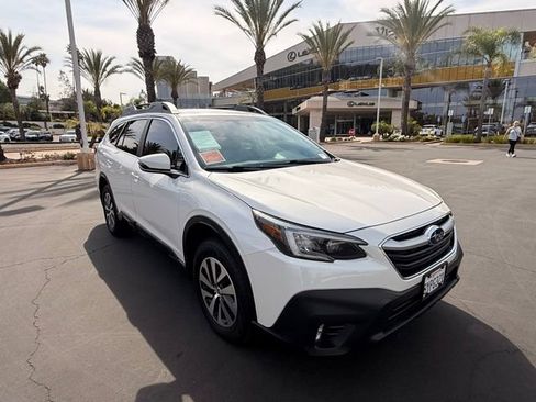 Used 2022 Subaru Outback Premium w/ Popular Package #1 image 4