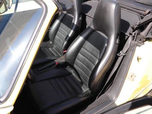 Used 1991 Porsche 911 image 16