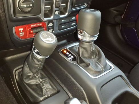 New 2026 Jeep Wrangler Unlimited Rubicon w/ Xtreme 35 Tire Package image 10