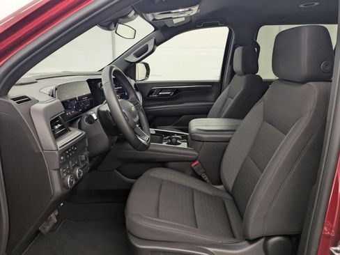 Used 2025 Chevrolet Suburban LS w/ Max Trailering Package AWD/4WD image 16