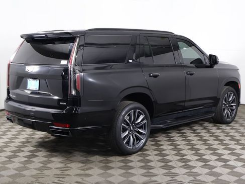 Used 2023 Cadillac Escalade Sport AWD/4WD image 15