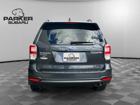 Used 2018 Subaru Forester 2.5i Premium w/ Protection Package #1 AWD/4WD image 4
