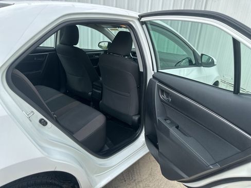 Used 2017 Toyota Corolla LE w/ LE Premium Package image 17