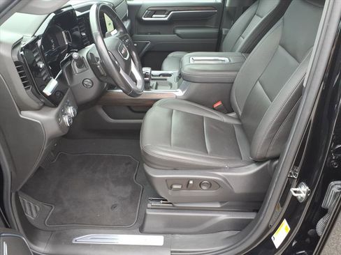 Used 2022 GMC Sierra 1500 SLT w/ SLT Convenience Package AWD/4WD image 12