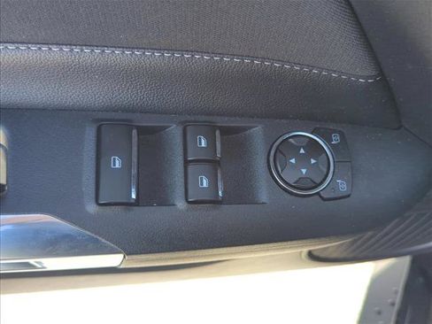 Used 2022 Ford Mustang Convertible w/ Equipment Group 101A RWD image 8