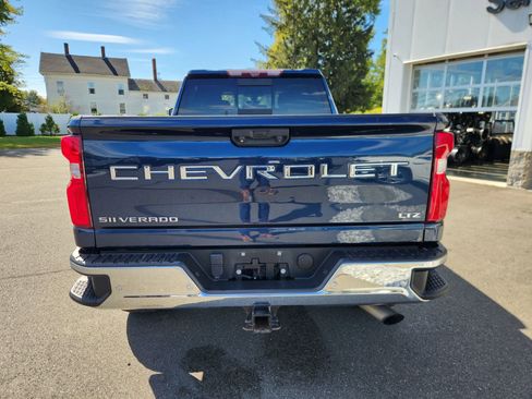 Used 2020 Chevrolet Silverado 2500 LTZ w/ LTZ Plus Package image 13