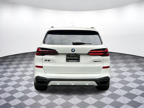 Used 2024 BMW X5 xDrive50e w/ M Sport Package AWD/4WD image 10