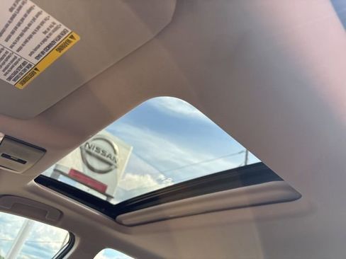 New 2025 Nissan Altima 2.5 SR w/ SR Premium Package image 23