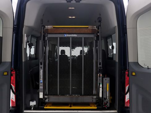 Used 2019 Ford Transit 350 XL RWD image 11