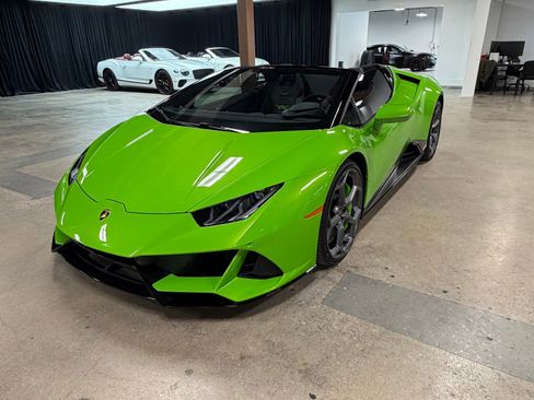 Used 2024 Lamborghini Huracan EVO AWD/4WD image 1