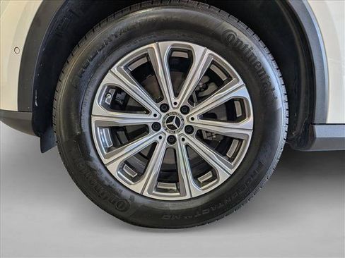 Certified 2026 Mercedes-Benz GLC 300 image 23