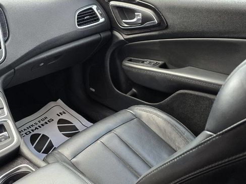 Used 2015 Chrysler 200 C w/ Navigation & Sound Group I image 16