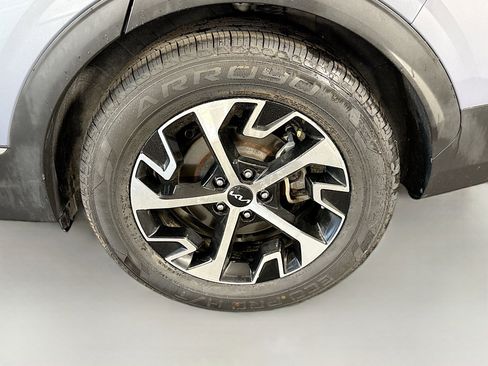 Used 2023 Kia Sportage EX FWD image 37