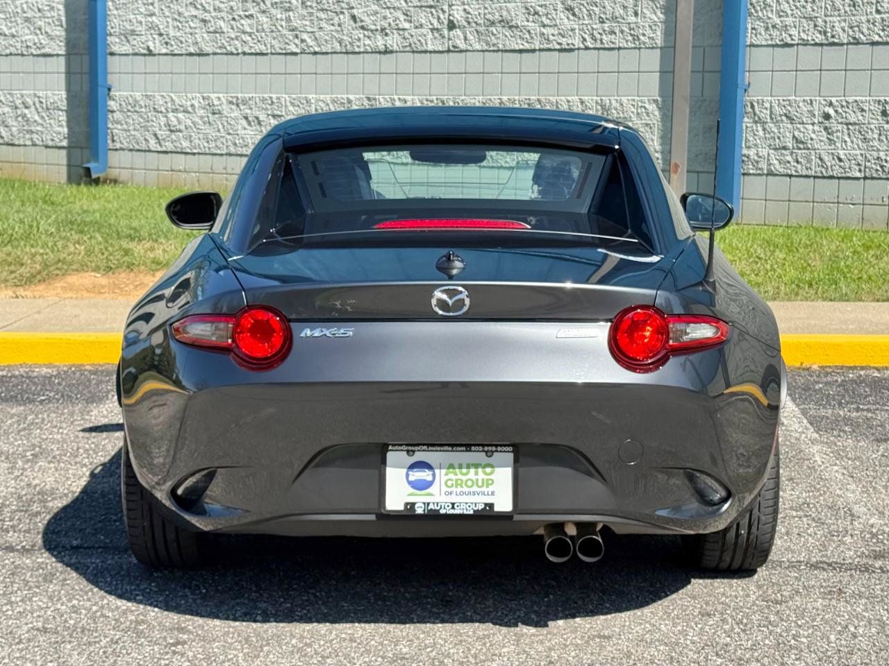 Used 2017 MAZDA MX-5 Miata RF Grand Touring RWD image 6