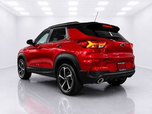 Used 2023 Chevrolet TrailBlazer RS w/ Sun and Liftgate Package AWD/4WD image 5