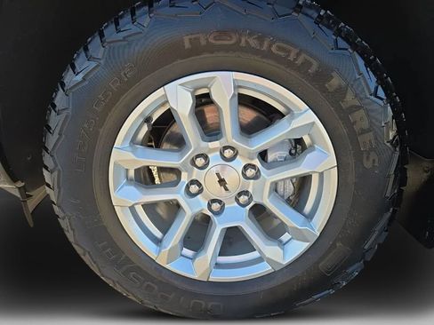 Used 2022 Chevrolet Silverado 1500 RST AWD/4WD image 12