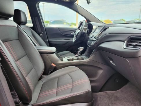 Used 2024 Chevrolet Equinox RS AWD/4WD image 9
