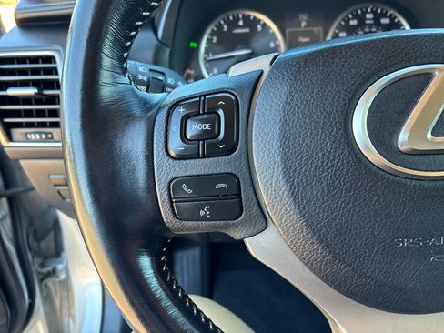 Used 2015 Lexus NX 200t FWD image 32