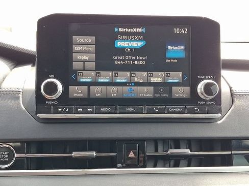 Used 2023 Mitsubishi Outlander ES FWD image 16