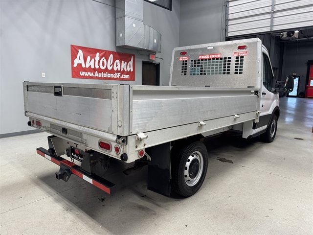 Used 2019 Ford Transit 250 138 RWD image 7