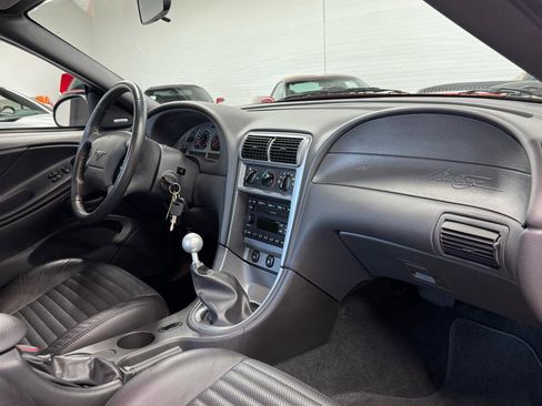 Used 2004 Ford Mustang Mach 1 RWD image 46