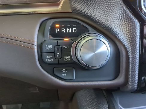 Used 2026 RAM 1500 Limited w/ Trailer Tow Group AWD/4WD image 9