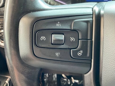 Used 2021 GMC Sierra 1500 AT4 w/ AT4 Preferred Package AWD/4WD image 11