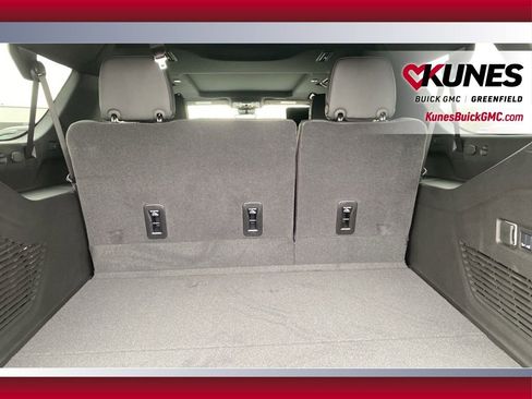 New 2026 GMC Yukon XL Elevation image 41