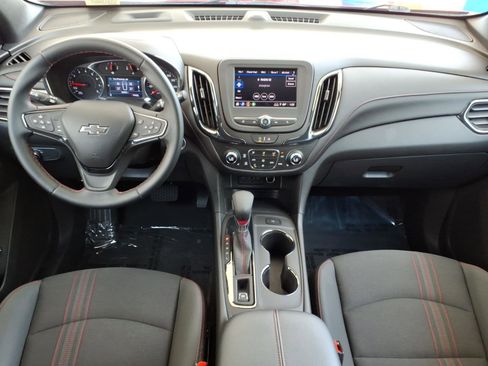 Used 2024 Chevrolet Equinox RS w/ LPO, Floor Liner Package FWD image 21