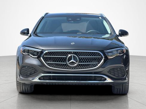 Used 2025 Mercedes-Benz E 450 4MATIC All-Terrain Wagon image 8