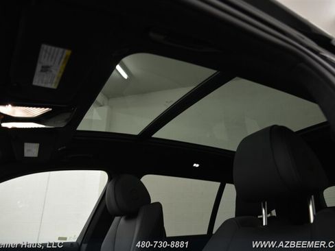 Used 2022 BMW X7 xDrive40i w/ M Sport Package image 14