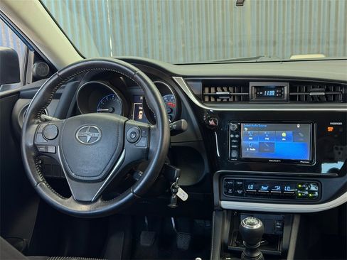 Used 2016 Scion iM image 19