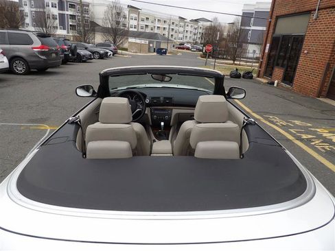 Used 2013 BMW 128i Convertible image 15