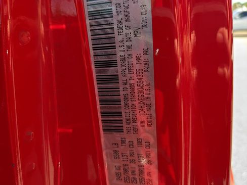 Used 2019 Jeep Wrangler Unlimited Sahara w/ Dual Top Group image 35