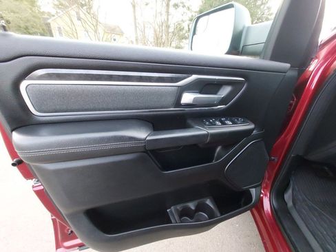 Used 2019 RAM 1500 Big Horn image 8