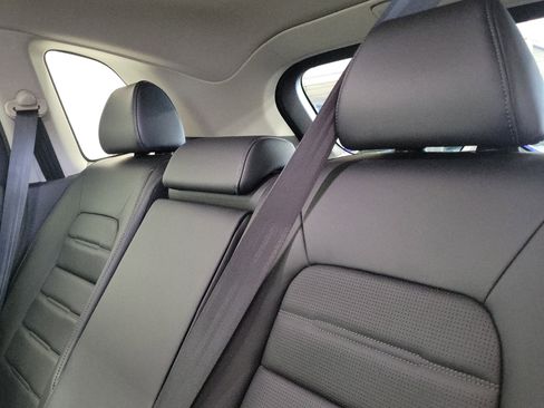 Used 2023 Honda CR-V EX-L image 10